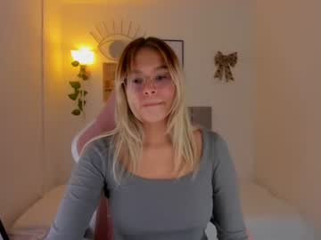 adria_ross chaturbate