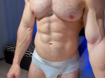 adam_muscle_ chaturbate