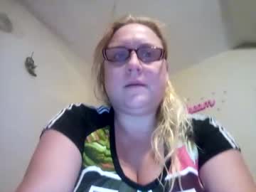 candyluscious86910 chaturbate