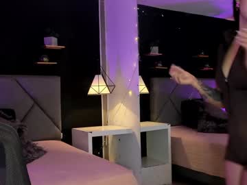 manelyk_10 chaturbate