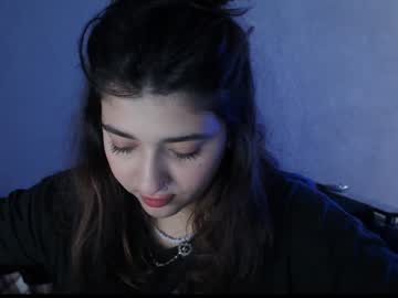 latina_mia chaturbate