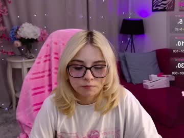 coconut_mia chaturbate