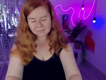 emilia__fox chaturbate