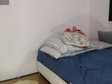 viki_mom chaturbate