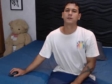 devan_bikers chaturbate