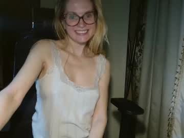 eva2323 chaturbate