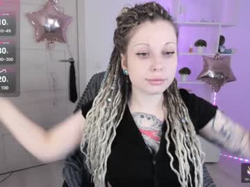 sally_moore13 chaturbate