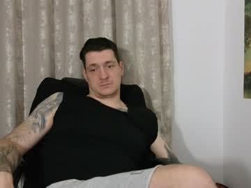 tattooedhunk_ chaturbate