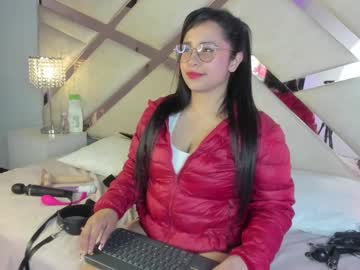 _carolinee_sweet chaturbate