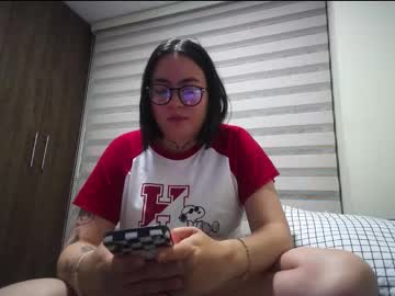 andi_z chaturbate