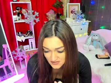 emiliyaqueen chaturbate