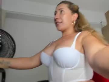 bellablondee chaturbate