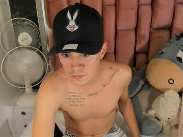 dominic_hot_04 chaturbate